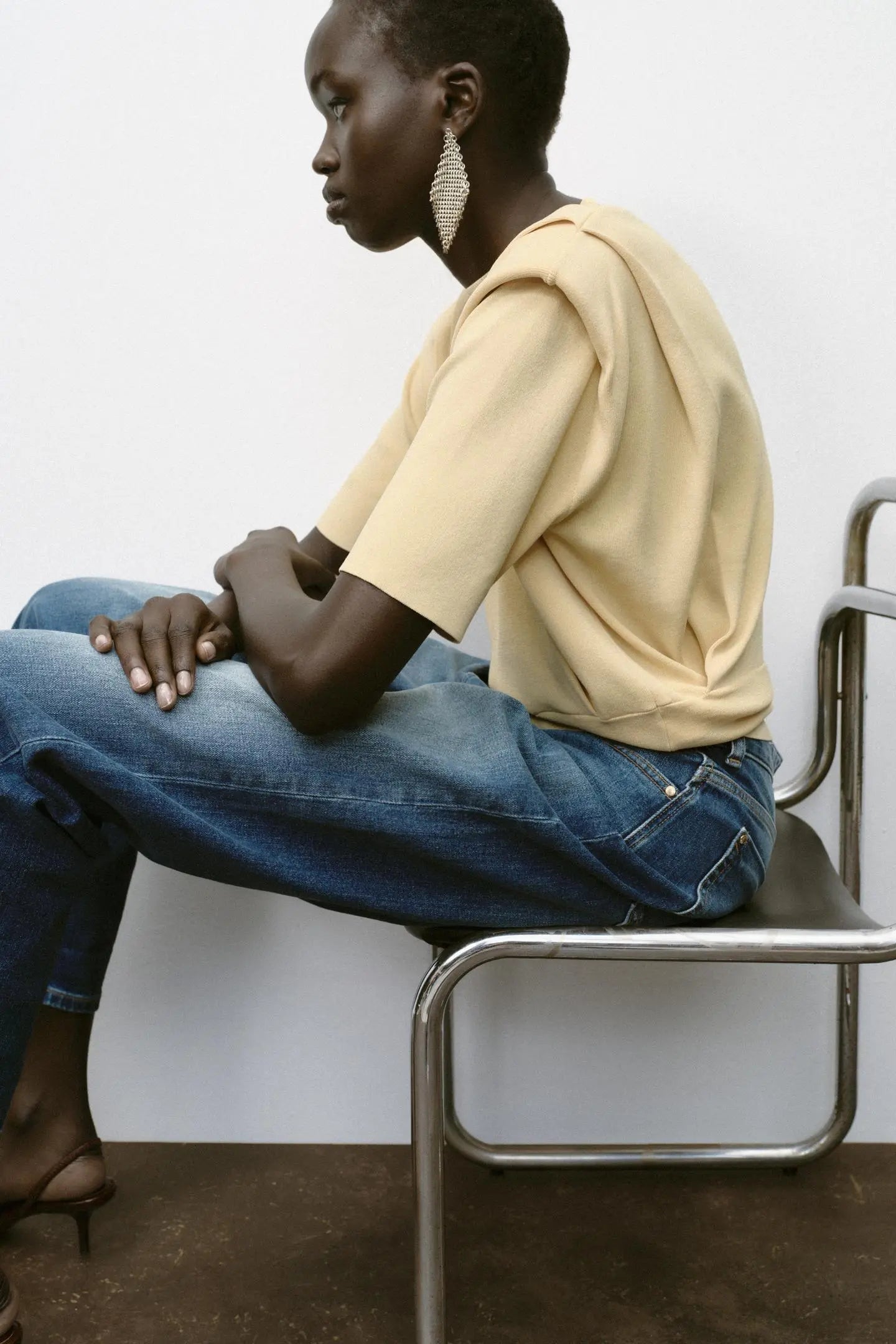 KNIT TOP WITH SHOULDER PADS KNITWEAR