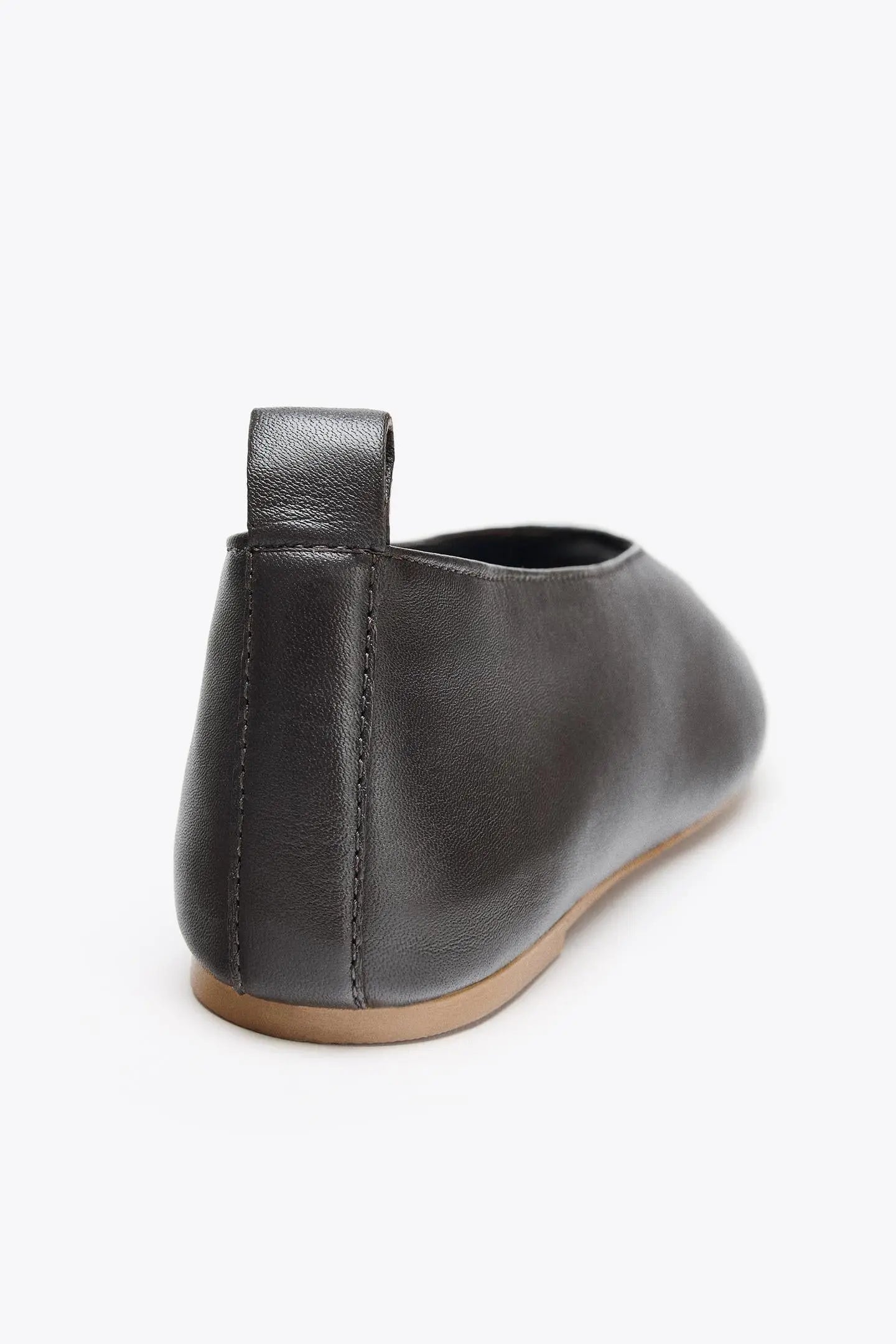 LEATHER BALLERINA WITH OPENING SHOES