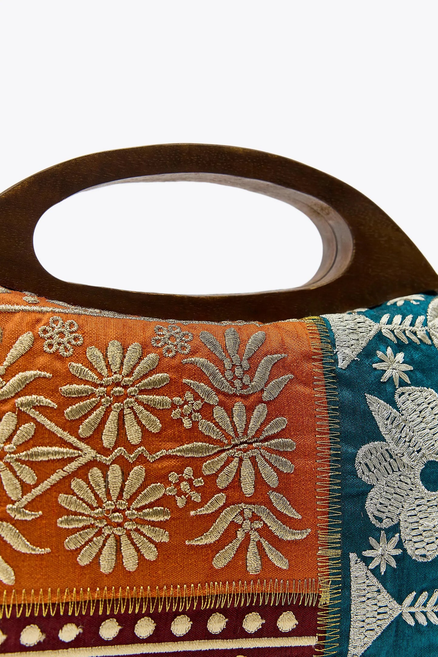 EMBROIDERED WOODEN BOX BAG ACCESSORIES|JEWLLERY