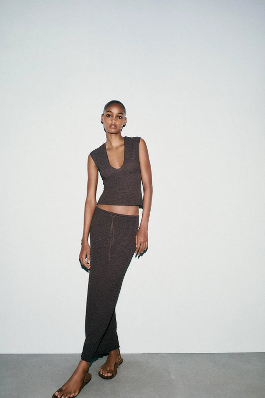 TEXTURED TOP TOP|BODYSUITS