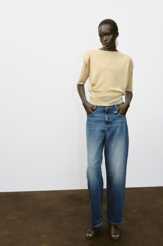 KNIT TOP WITH SHOULDER PADS KNITWEAR