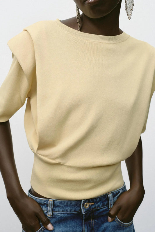 KNIT TOP WITH SHOULDER PADS KNITWEAR