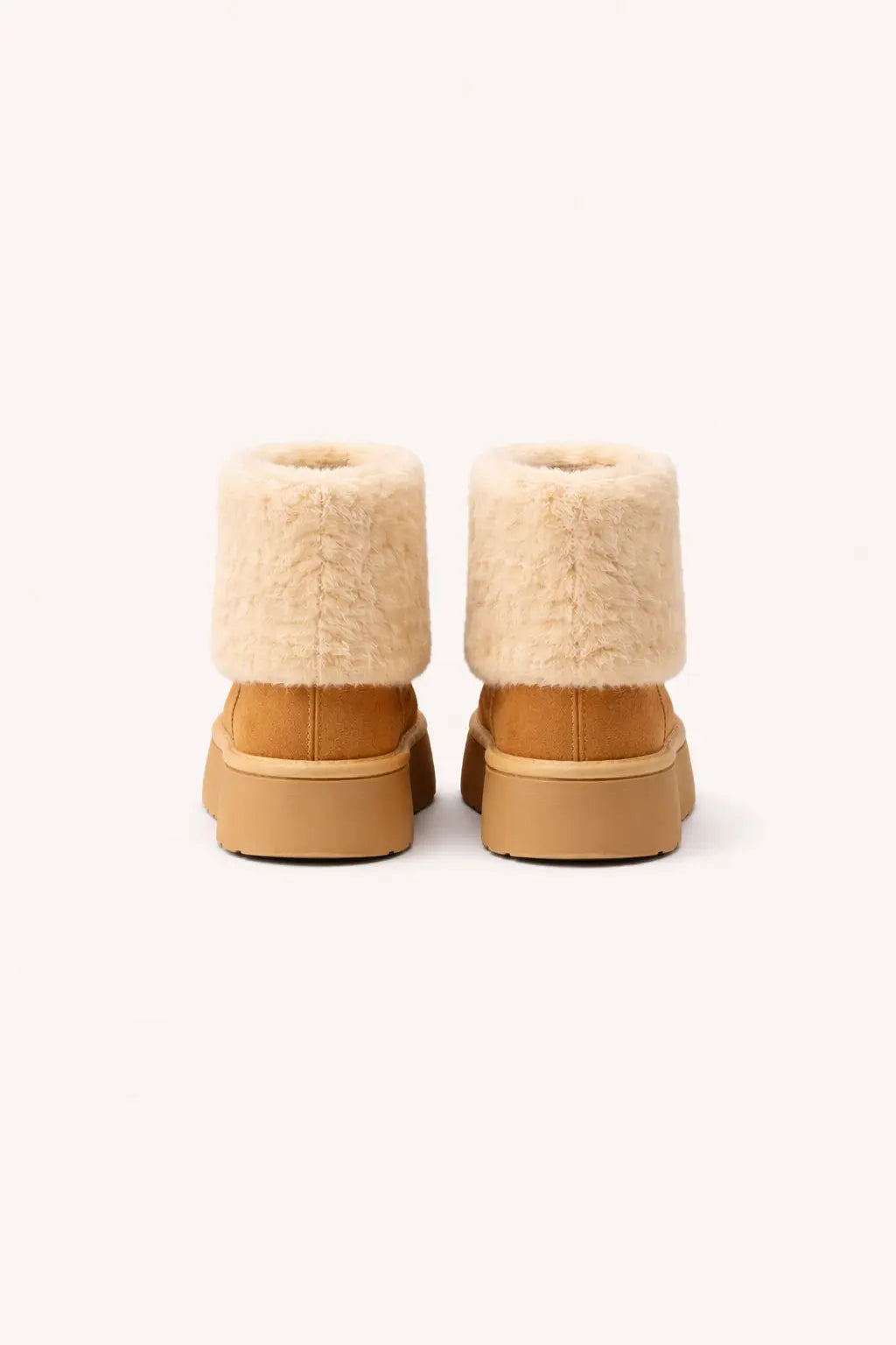 Nordic Faux-Fur Platform Boots Peashe